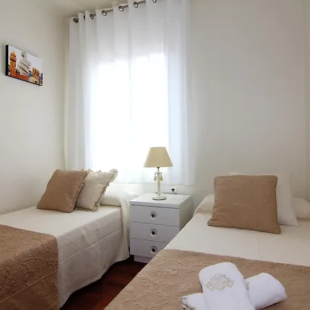 Classbedroom Fira Business Apartment-2