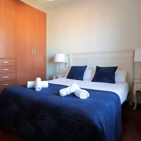 Classbedroom Fira Business Apartment-2